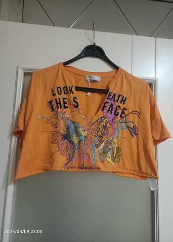 Bershka 38 Beden Bohem Kısa Kollu Crop Tişört Yeni