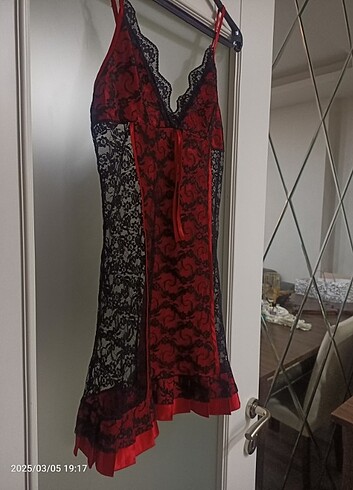 m Beden kırmızı Renk 38 Beden Dantel Gecelik