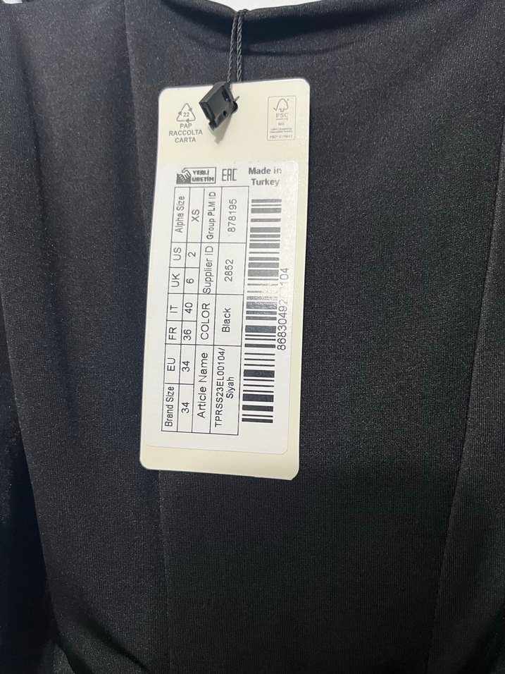 Siyah Drapeli İnce Askılı Midi Elbise - Görsel 4