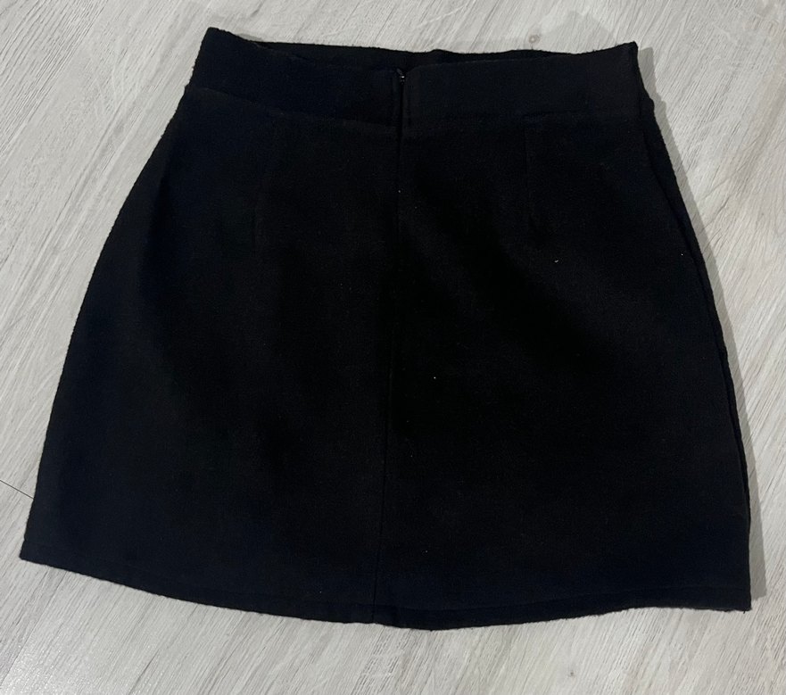 Siyah Mini Etek, Düz ve Sade - Görsel 2