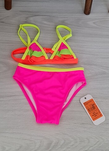 Kız çocuk bikini