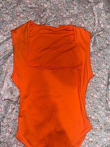 Zara Body