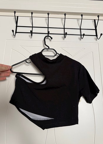 Yüksek Yakalı, Kısa Kesim, Gri Crop Top - Görsel 4