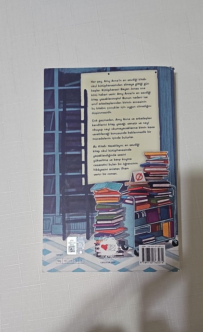 Bu Kitabı Yasaklayın - Alan Gratz - Görsel 2