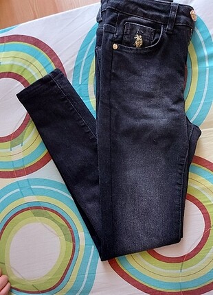Mavi ve colins jeans