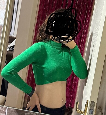 Kadın yeşil crop