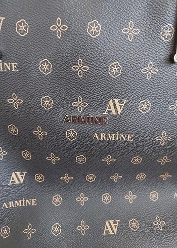 Beden armine kol ve askılı çanta