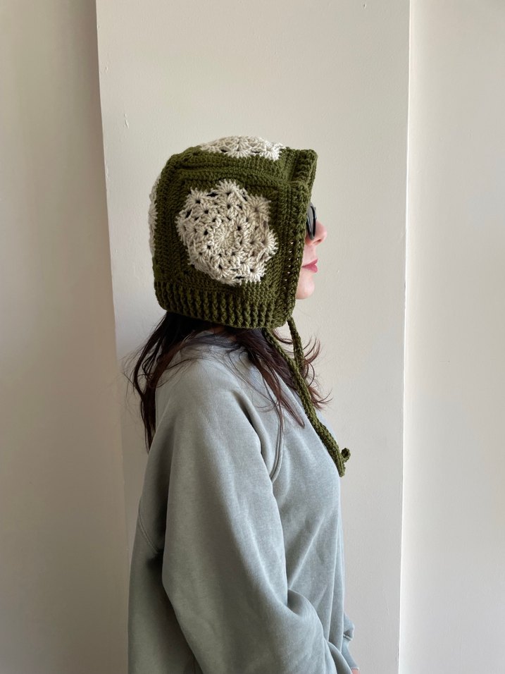 Kar tanesi motifli örgü bonnet bere - Görsel 4