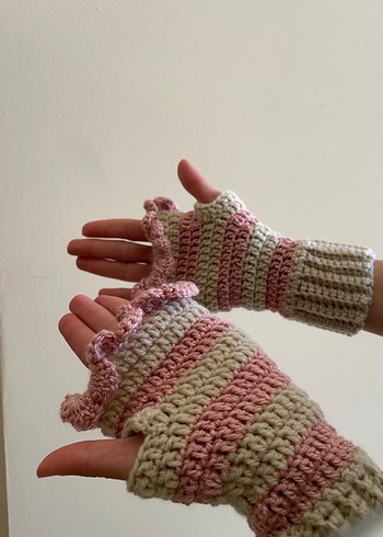 Pembe Krem Çizgili Örgü Parmaksız Eldiven - Görsel 3