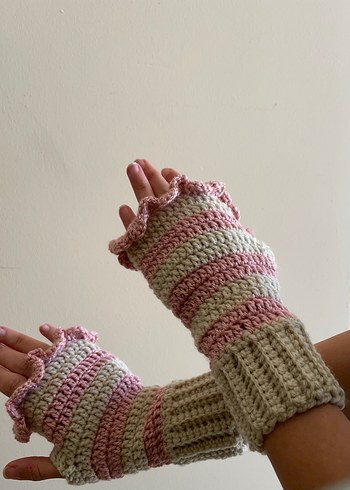 Pembe Krem Çizgili Örgü Parmaksız Eldiven - Görsel 2