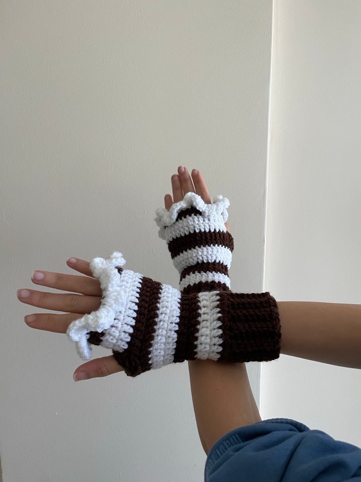 Kadın Kahverengi Beyaz Çizgili Örgü Eldiven - Görsel 4