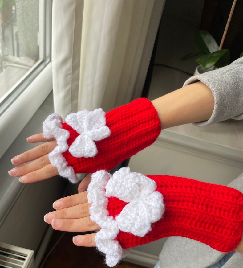 Kırmızı Fırfırlı Örgü Eldiven - Görsel 5