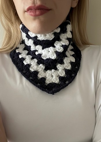 Örgü Beyaz Laciver Saç Bandı - Görsel 3