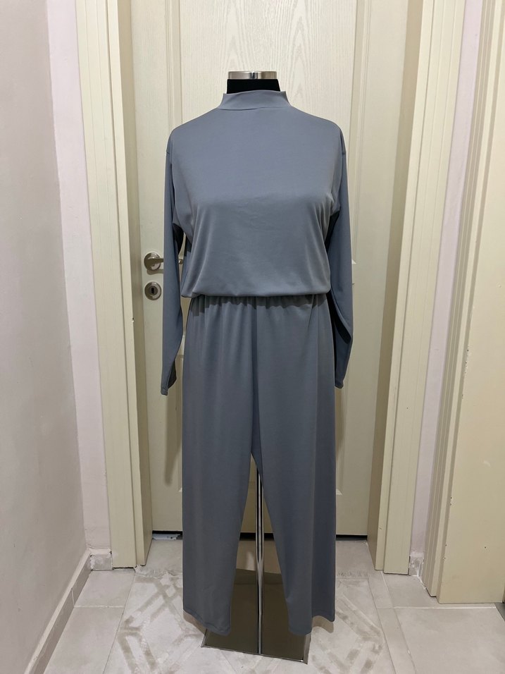 Gri Yüksek Yakalı Kadın Tunik - Görsel 3