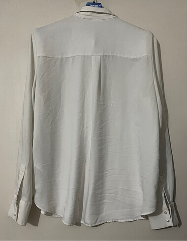 42 Beden H&M inci detaylı beyaz gömlek