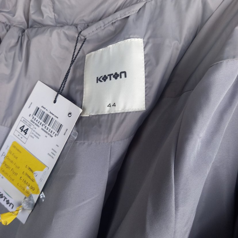 Gri Kuşaklı Yün Kaban - Görsel 5