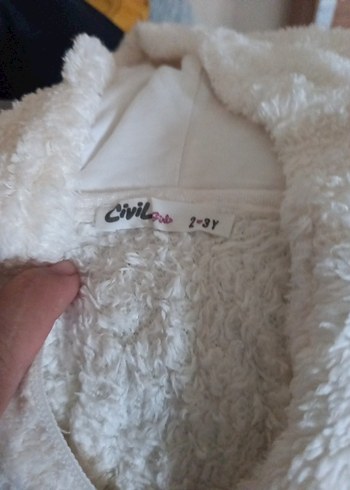 Kapüşonlu Beyaz Peluş bebek hırka - Görsel 3