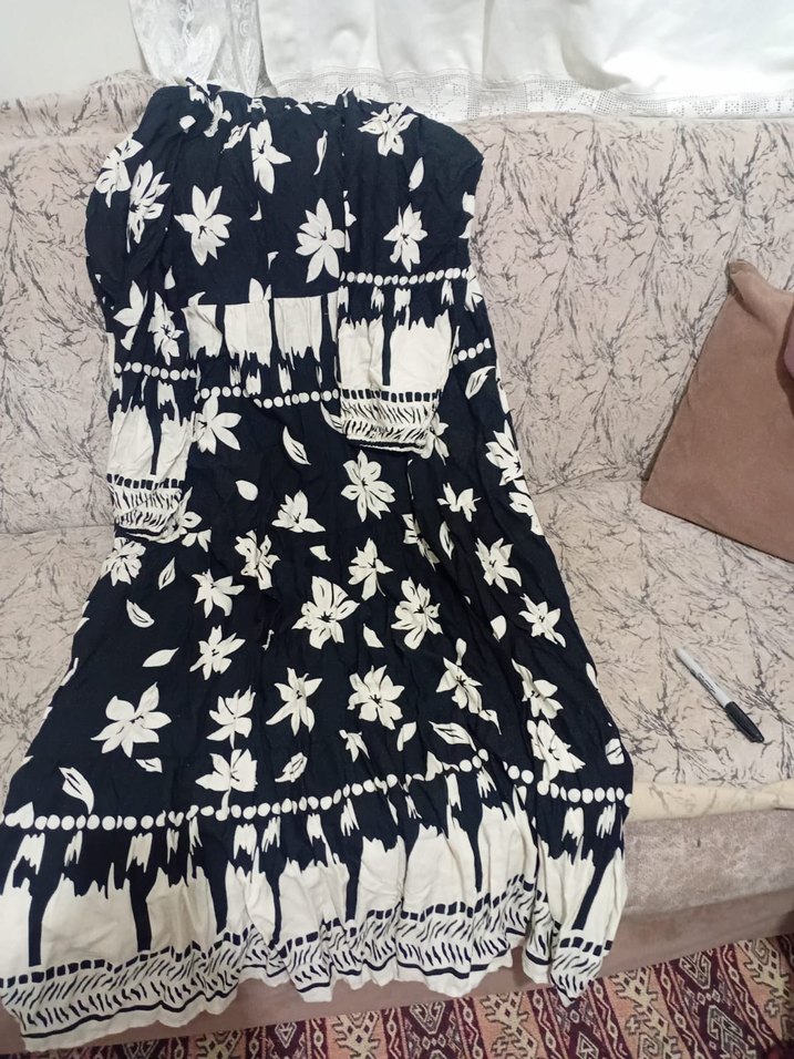 Bohem Siyah Çiçekli Uzun Elbise - Görsel 2