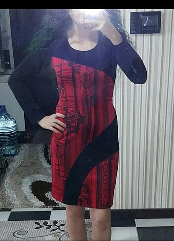 Diğer Siyah kırmızı elbise 