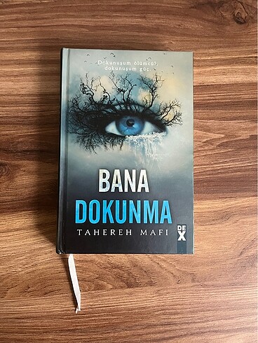 Bana dokunma -tahareh mafi