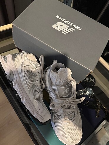 Orjinal sıfır New balance 530