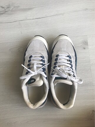 37 Beden çeşitli Renk Nike airmax ayakkabı