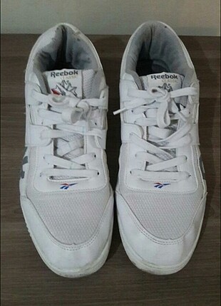 44 Beden beyaz Renk Erkek spor ayakkabi