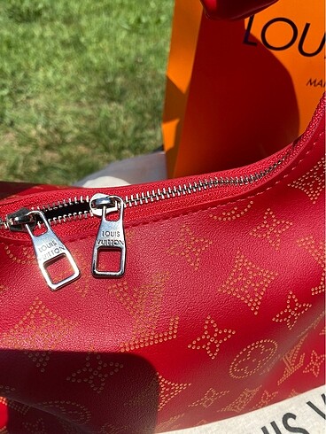 Louis Vuitton İthal