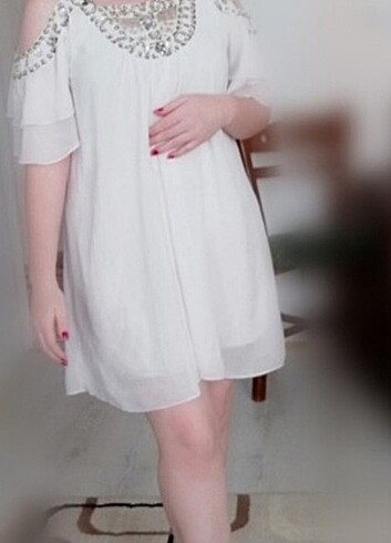 H&M Şık Helenistik taş işlemeli beyaz kısa elbise s-m bedene çok ra