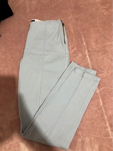 Fermuar detaylı pantolon
