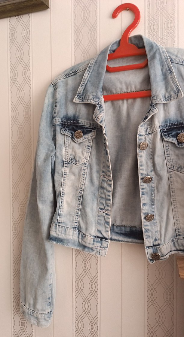 Düğmeli Uzun Kollu Kadın Kot Ceket - Görsel 3