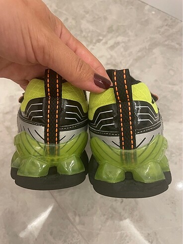 33 Beden Erkek çocuk skechers ayakkabı