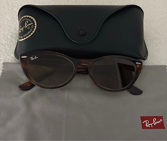 Kadın Ray-Ban gözlük