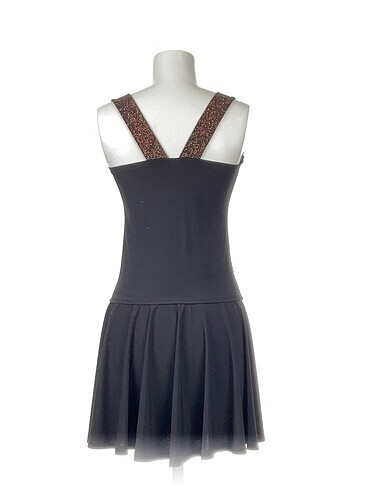 s Beden PreLoved Gece Elbisesi %70 İndirimli.
