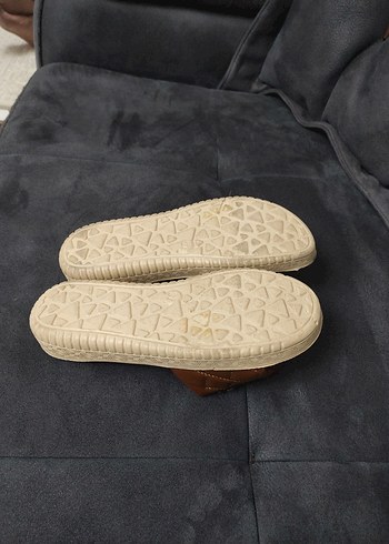 Kahverengi Tokalı Kadın Dolgu Topuk Terlik - Görsel 3