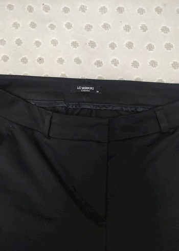 LC Waikiki Siyah Kadın Kumaş Pantolon Midi Boy