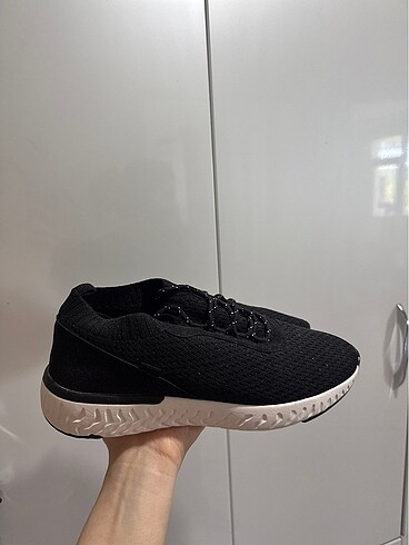 Sıfır kinetix ürün 39-40 olur