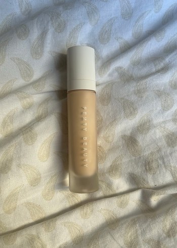 fenty beauty fondöten - Görsel 5