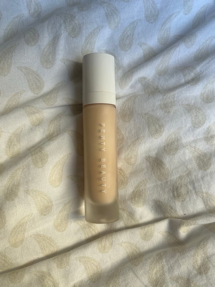fenty beauty fondöten - Görsel 5