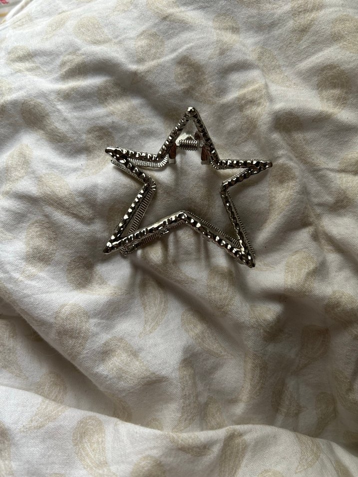 gri metal yıldız toka - Görsel 4