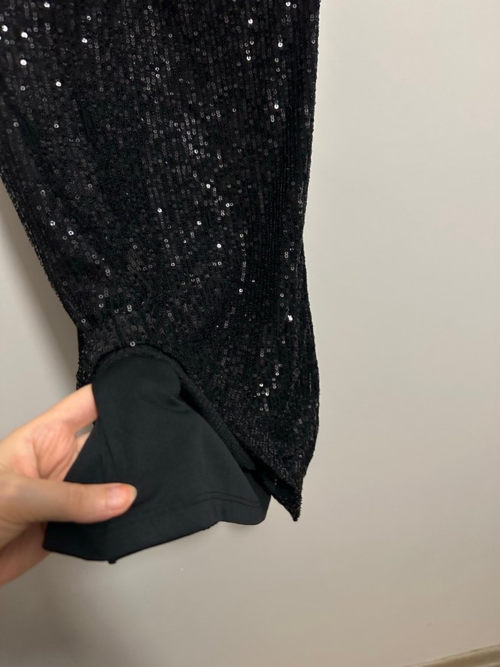 Siyah Payetli V Yaka Mini Elbise - Görsel 4
