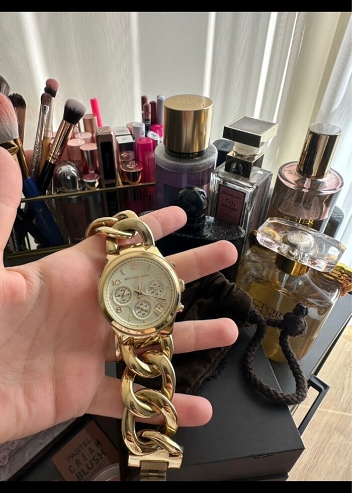 Michael korse saat - Görsel 3