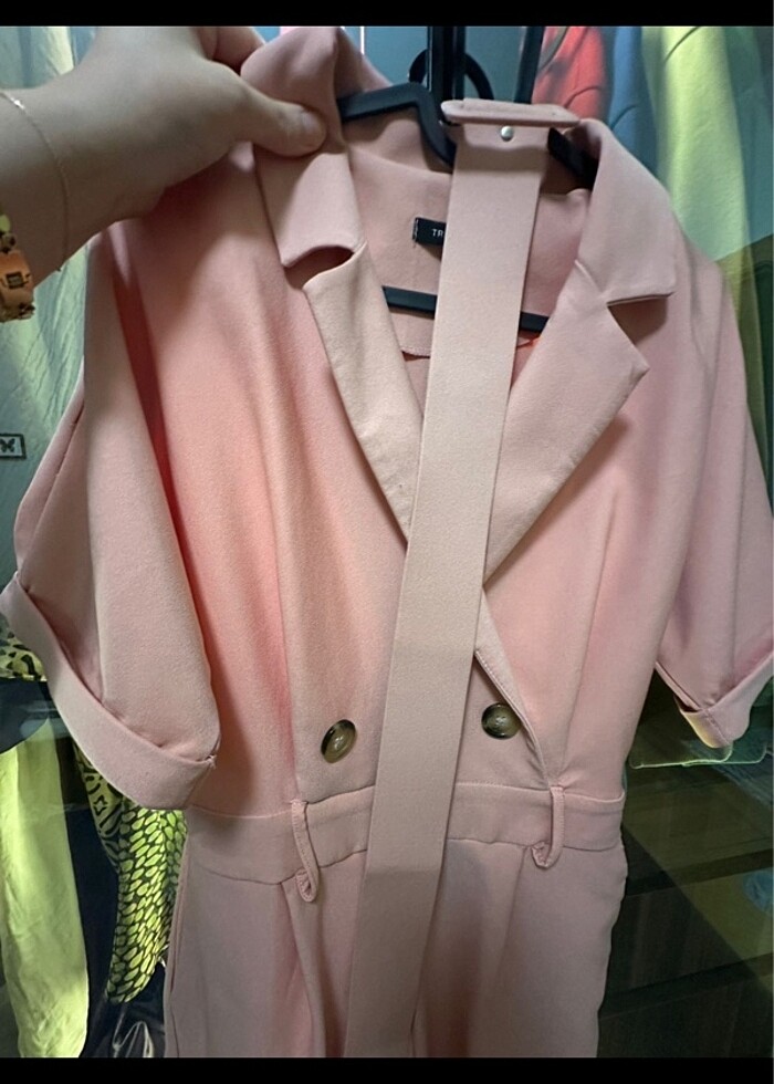 Trendyol şortlu kemerli tulum - Görsel 2