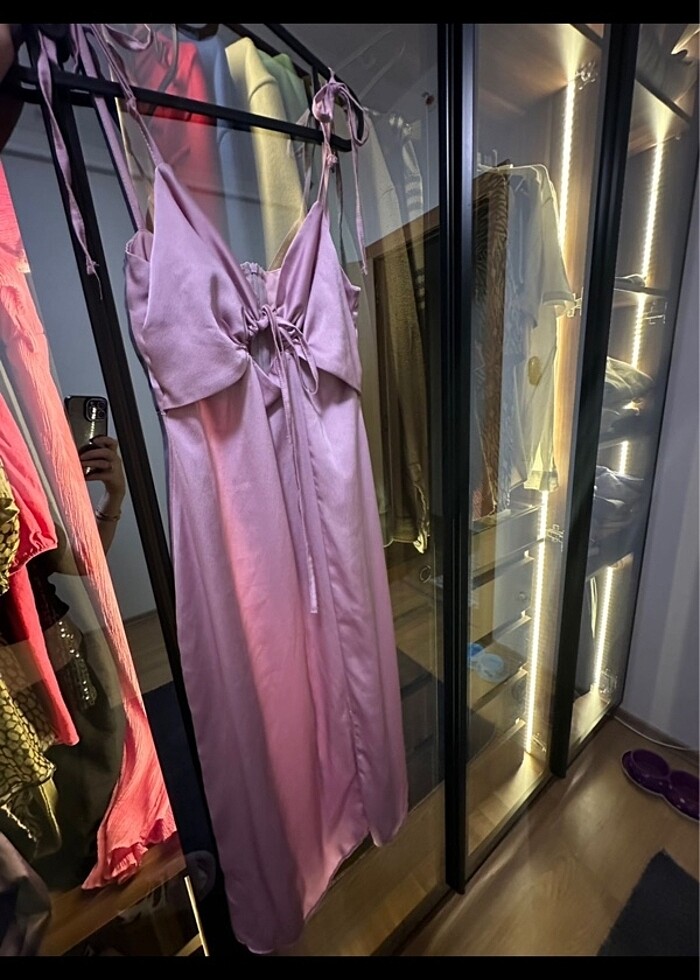 Saten elbise - Görsel 2