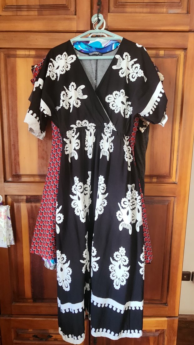 Siyah Beyaz Desenli Bohem Uzun Elbise - Görsel 4