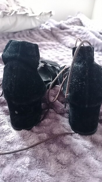 38 Beden siyah Renk İpli bağcıklı sandalet 