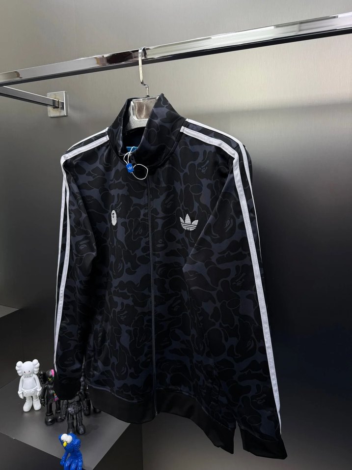 ADİDAS X BAPE EŞOFMAN TAKIMI - Görsel 3