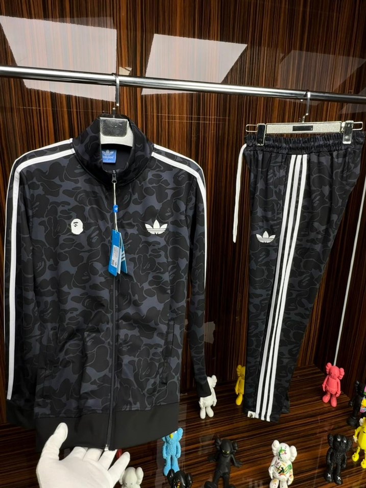 ADİDAS X BAPE EŞOFMAN TAKIM - Görsel 2