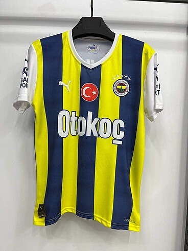 Fenerbahçe yeni sezon çubuklu 5 yıldızlı forma