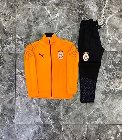 GALATASARAY PUMA ÇOCUK EŞOFMAN TAKIM